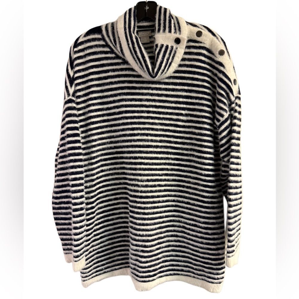 Chicos Blue & White Stripe Fuzzy Shoulder Button Detail Sweater Size XL (3)